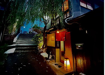 LINE_ALBUM_ムスヒ店舗内装外装_250902_11 1